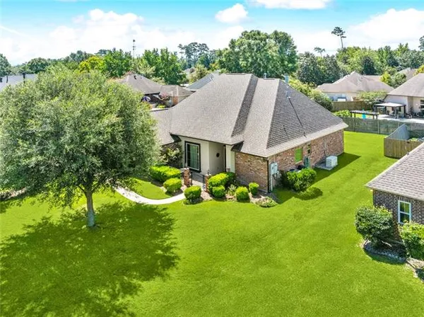 $439,500 | 424 Dockside Drive, Slidell, LA 70461