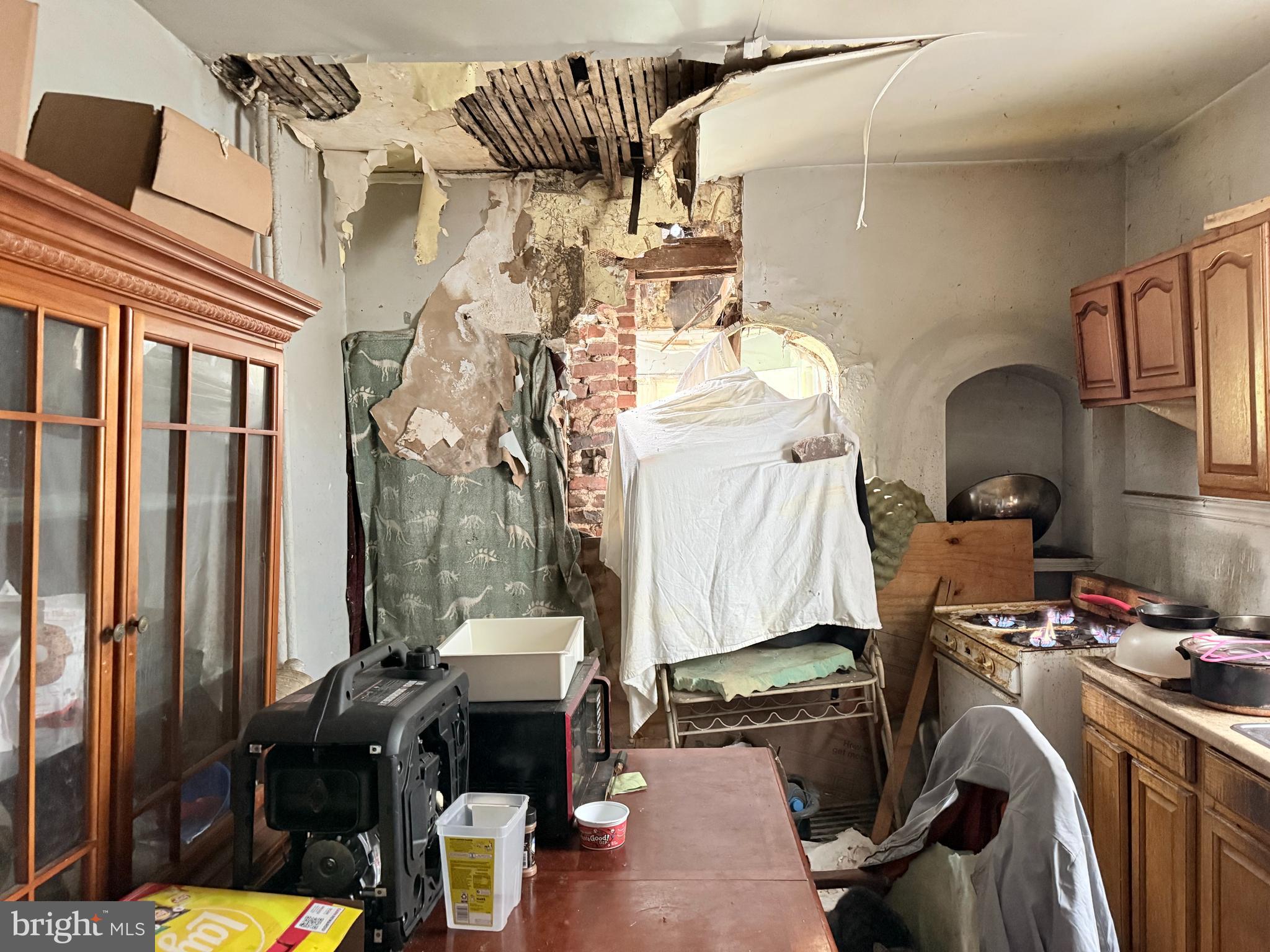 1911 East 20th Street Baltimore, MD 21213 - Photo 5 of 9