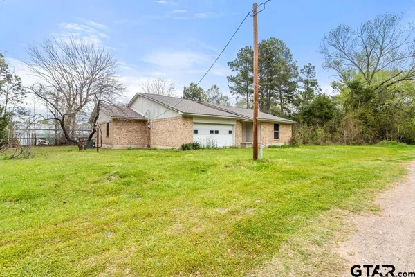 $149,900 | 14832 Farm To Market Road 2661, Flint, TX 75762