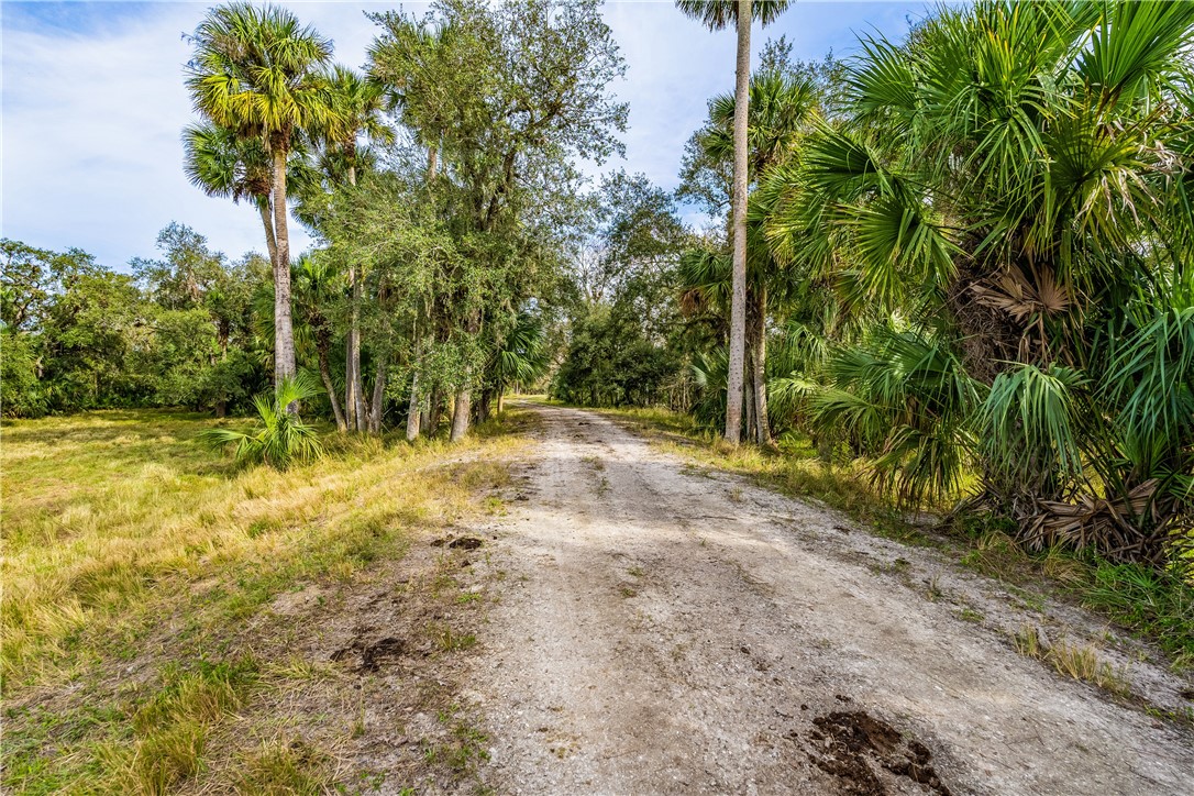 32000 Okeechobee Road Fort Pierce, FL 34987 - Photo 11 of 35 Gallery Image 11