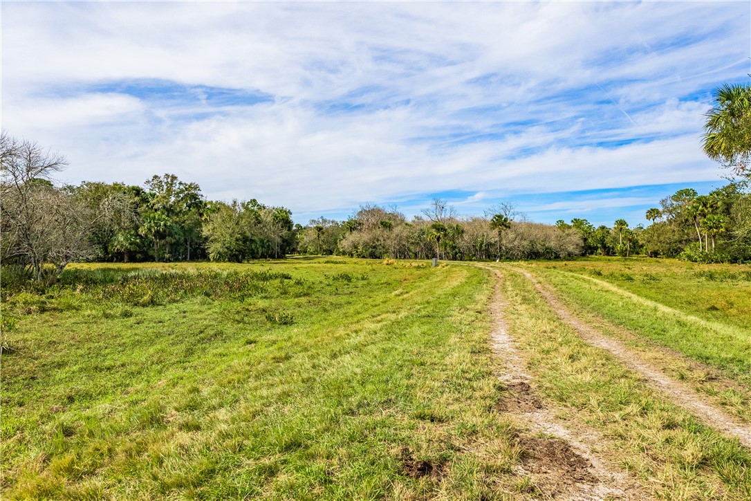 32000 Okeechobee Road Fort Pierce, FL 34987 - Photo 9 of 35 Gallery Image 9