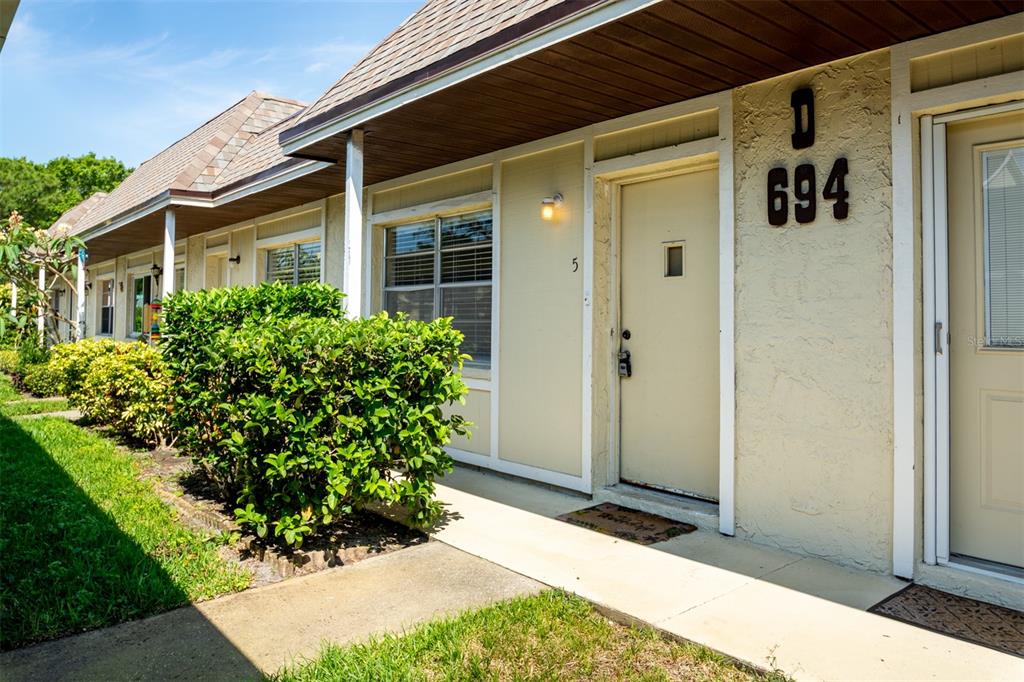 694 Green Valley Road, Unit D5 Palm Harbor, FL 34683 - Photo 1 of 1 Gallery Image 1