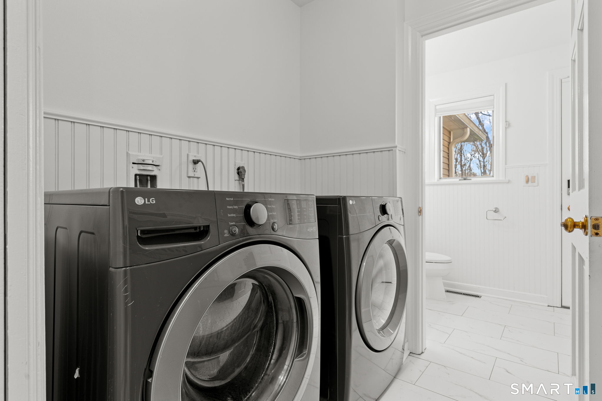 9 Lazy Brook Road Shelton, CT 06484 - Photo 16 of 40