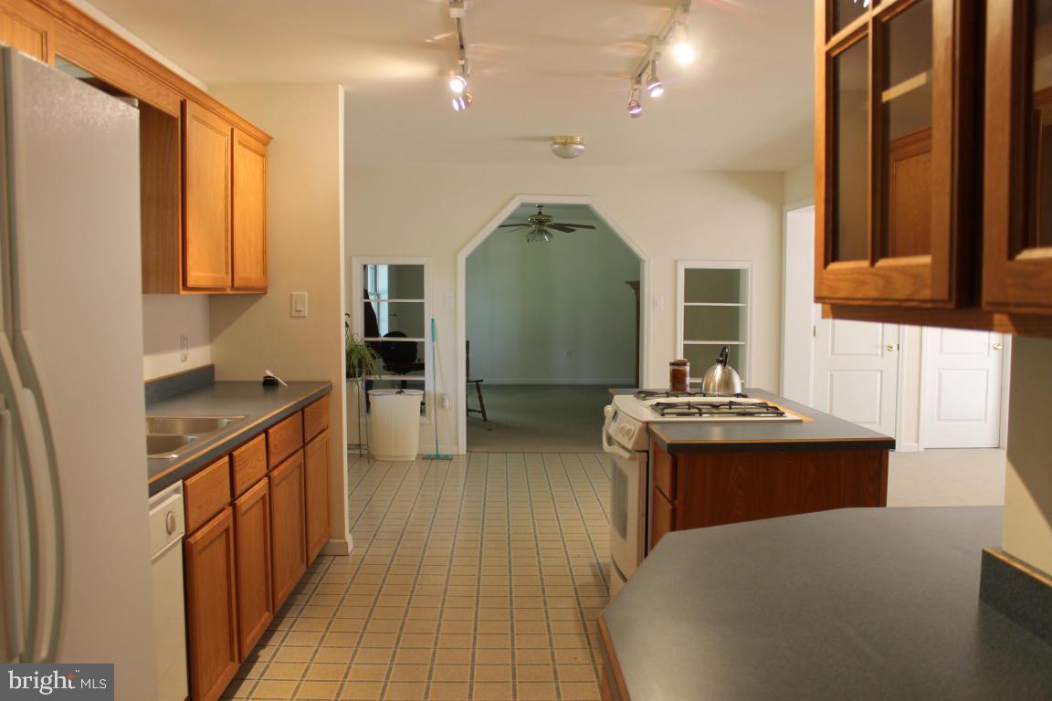 168 Cocalico Road Robesonia, PA 19551 - Photo 8 of 28