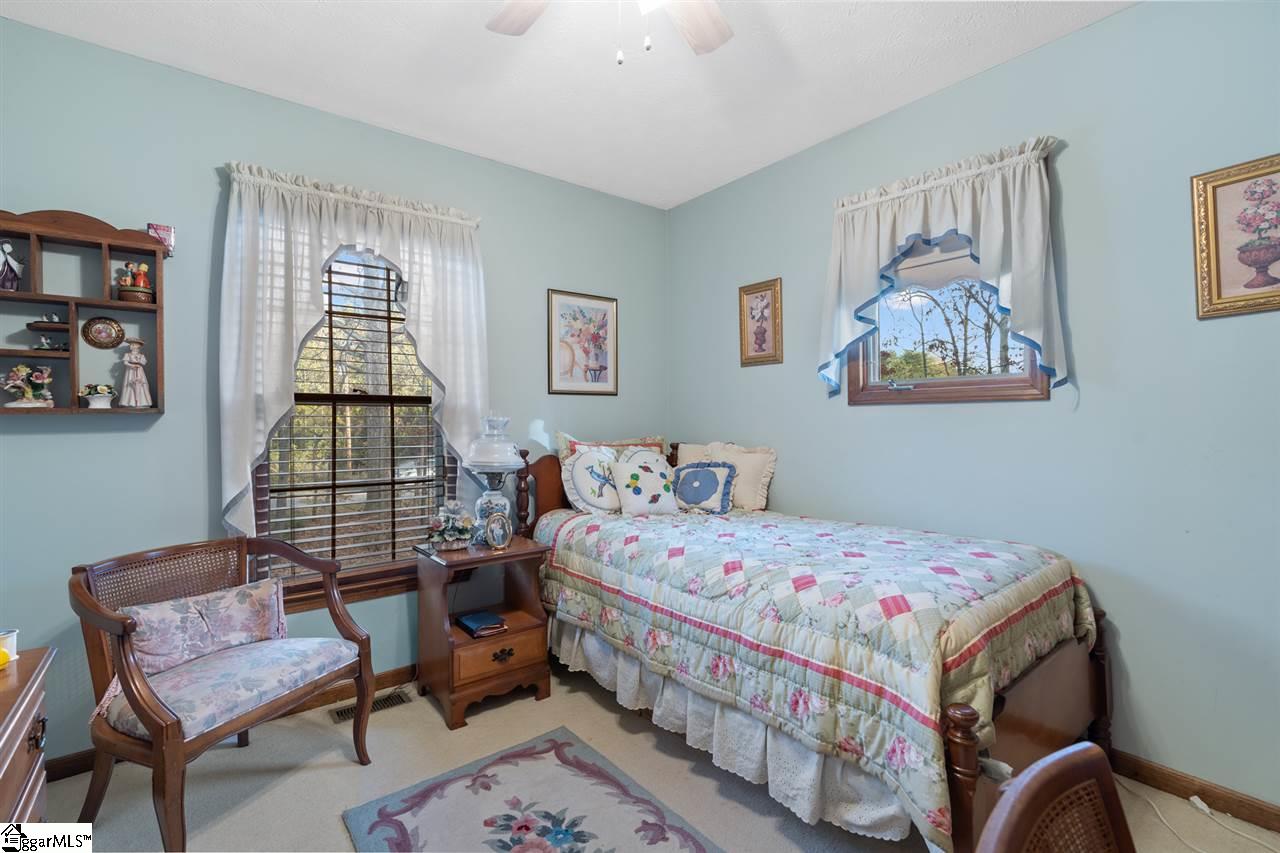 1202 Boiling Springs Road Greer, SC 29650 - Photo 18 of 34 Gallery Image 18
