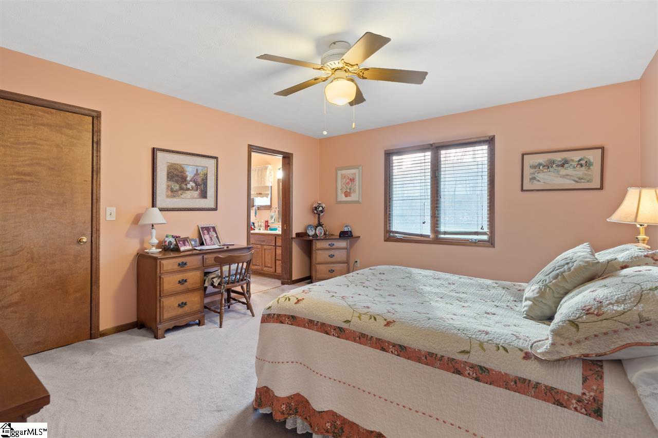 1202 Boiling Springs Road Greer, SC 29650 - Photo 20 of 34 Gallery Image 20