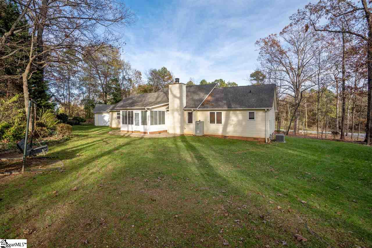 1202 Boiling Springs Road Greer, SC 29650 - Photo 27 of 34 Gallery Image 27