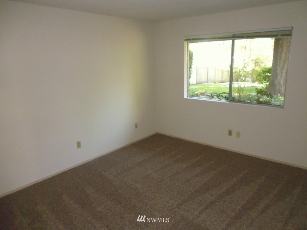 424 214th Street Southwest, Unit 24A Bothell, WA 98021 - Photo 13 of 17