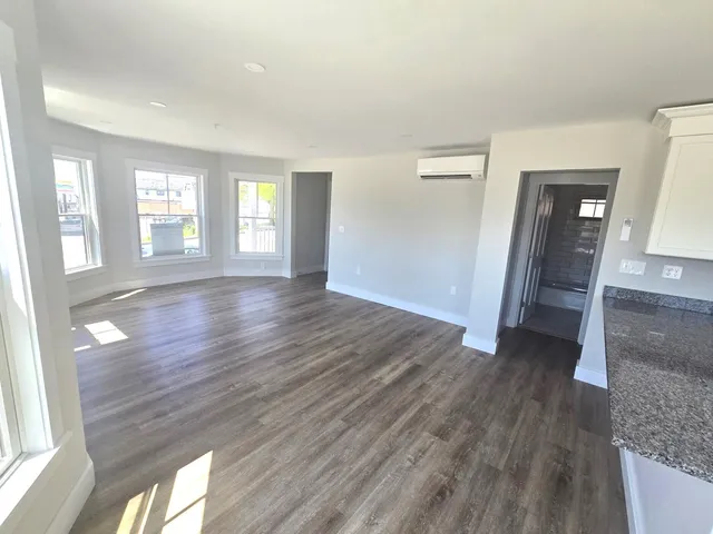 $549,900 | 106 Cumberland Avenue, Unit 101, Portland, ME 04101