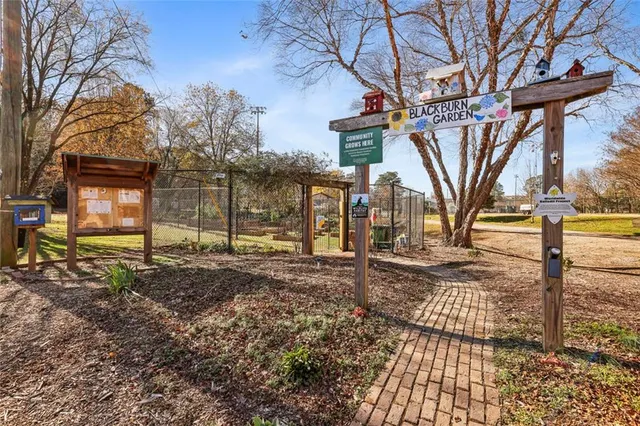 $590,000 | 3723 Inglewood Way, Brookhaven, GA 30319