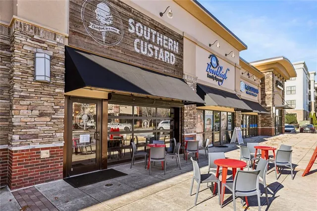 $590,000 | 3723 Inglewood Way, Brookhaven, GA 30319