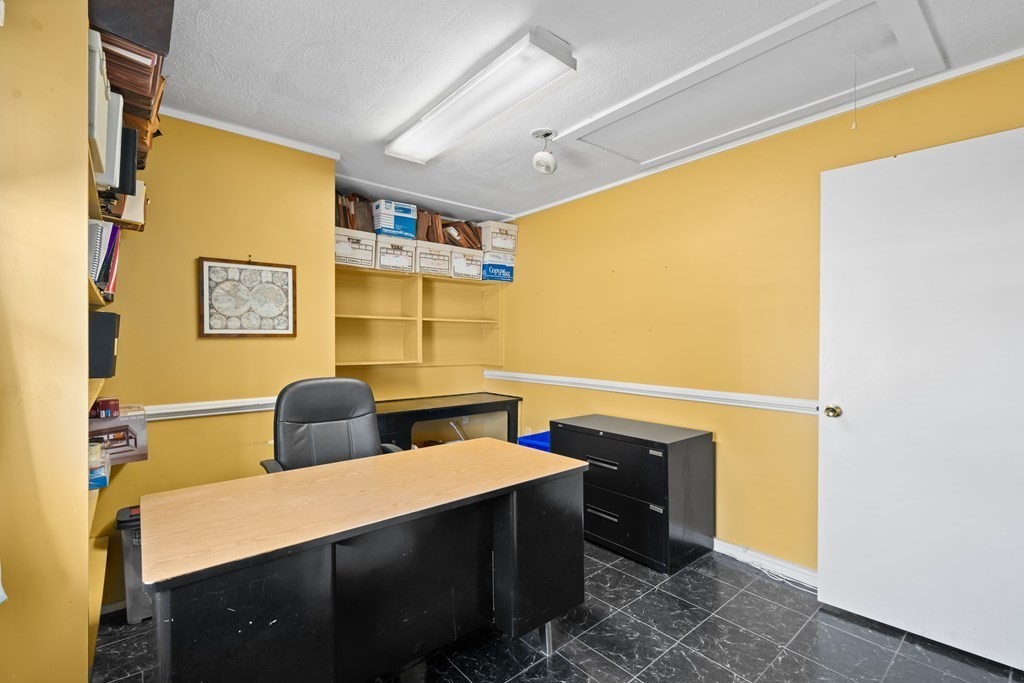 22 Cornell Road Beverly, MA 01915 - Photo 11 of 31 Gallery Image 11
