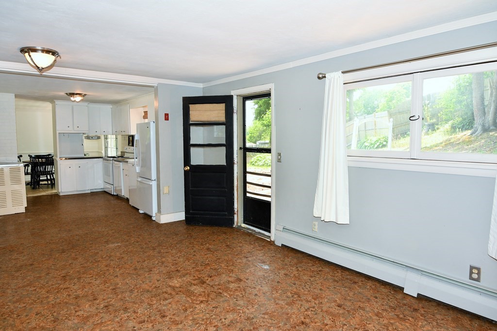 22 Cornell Road Beverly, MA 01915 - Photo 9 of 31 Gallery Image 9