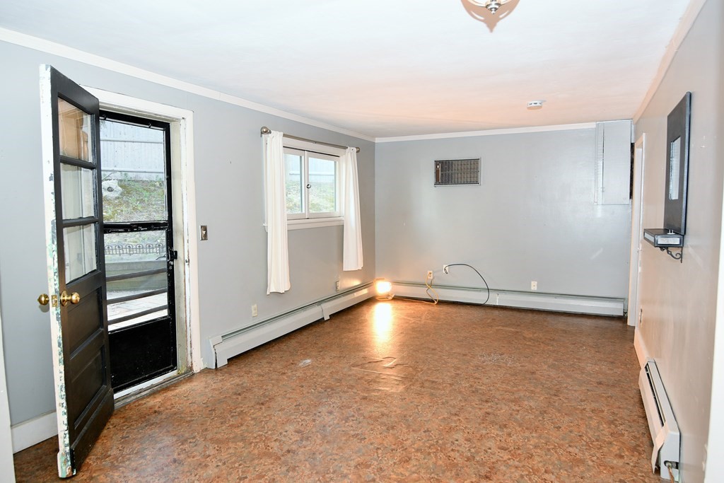 22 Cornell Road Beverly, MA 01915 - Photo 10 of 31 Gallery Image 10