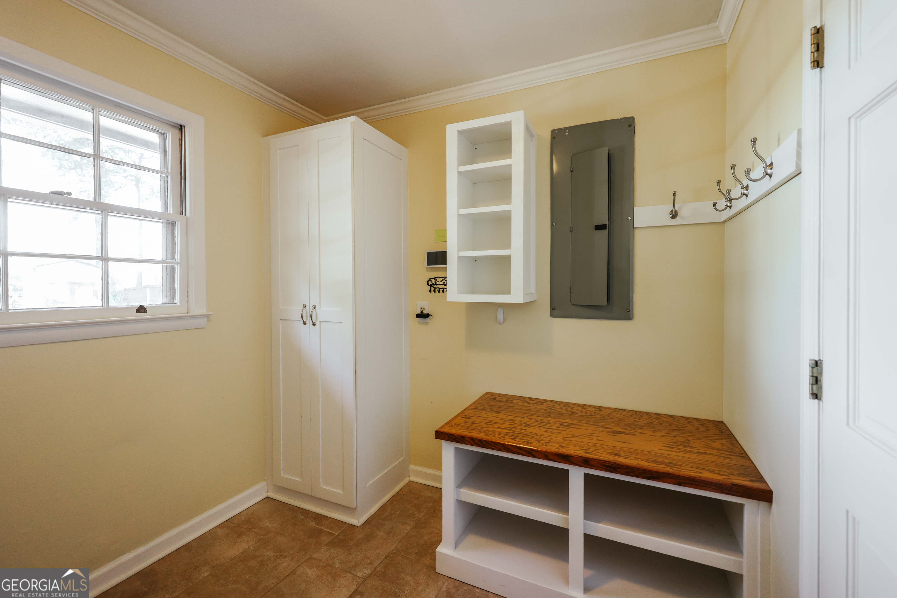 206 Fortson Drive Athens, GA 30606 - Photo 14 of 48 a room with storage and window
