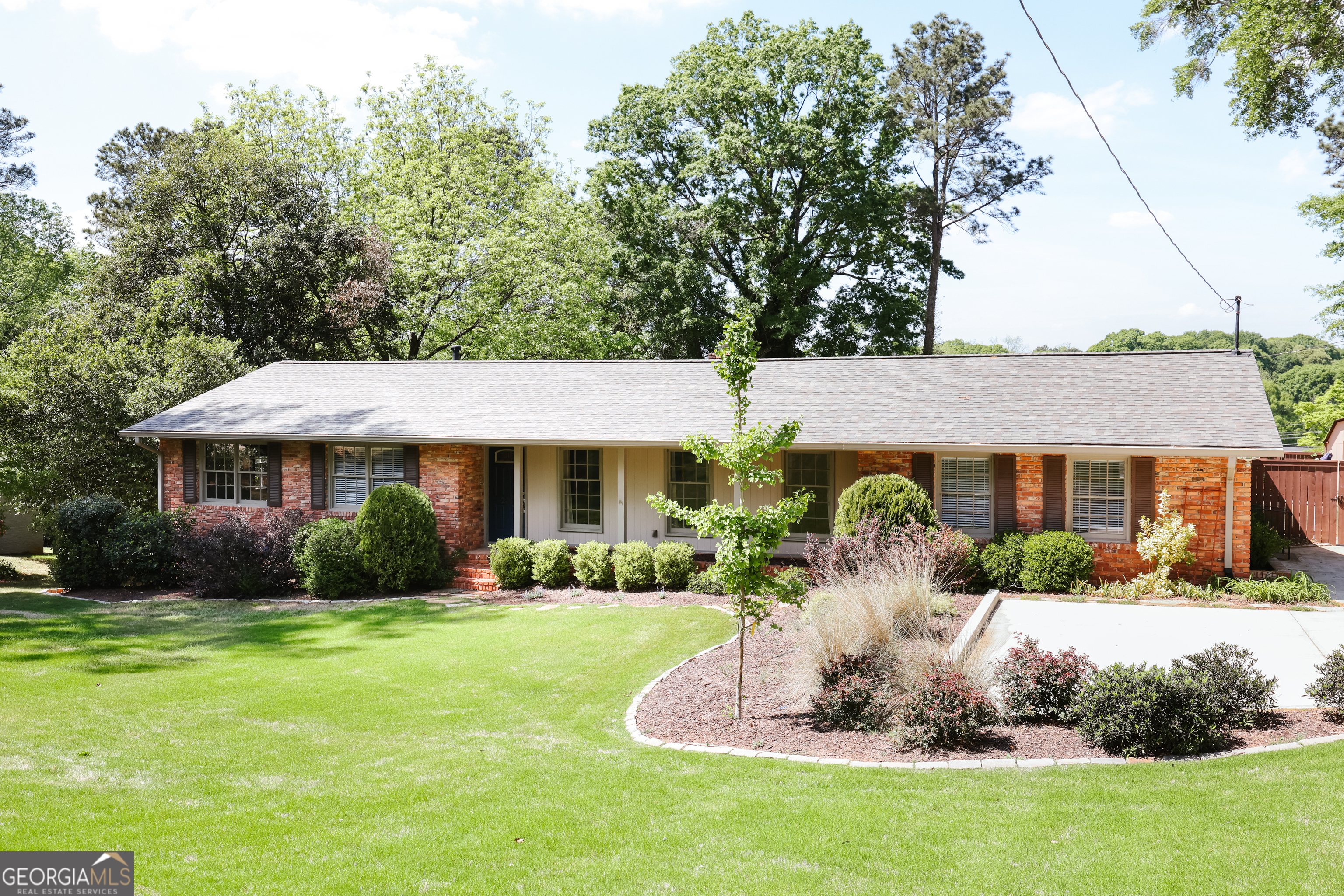 206 Fortson Drive Athens, GA 30606 - Photo 48 of 48 a front view of a house with a yard