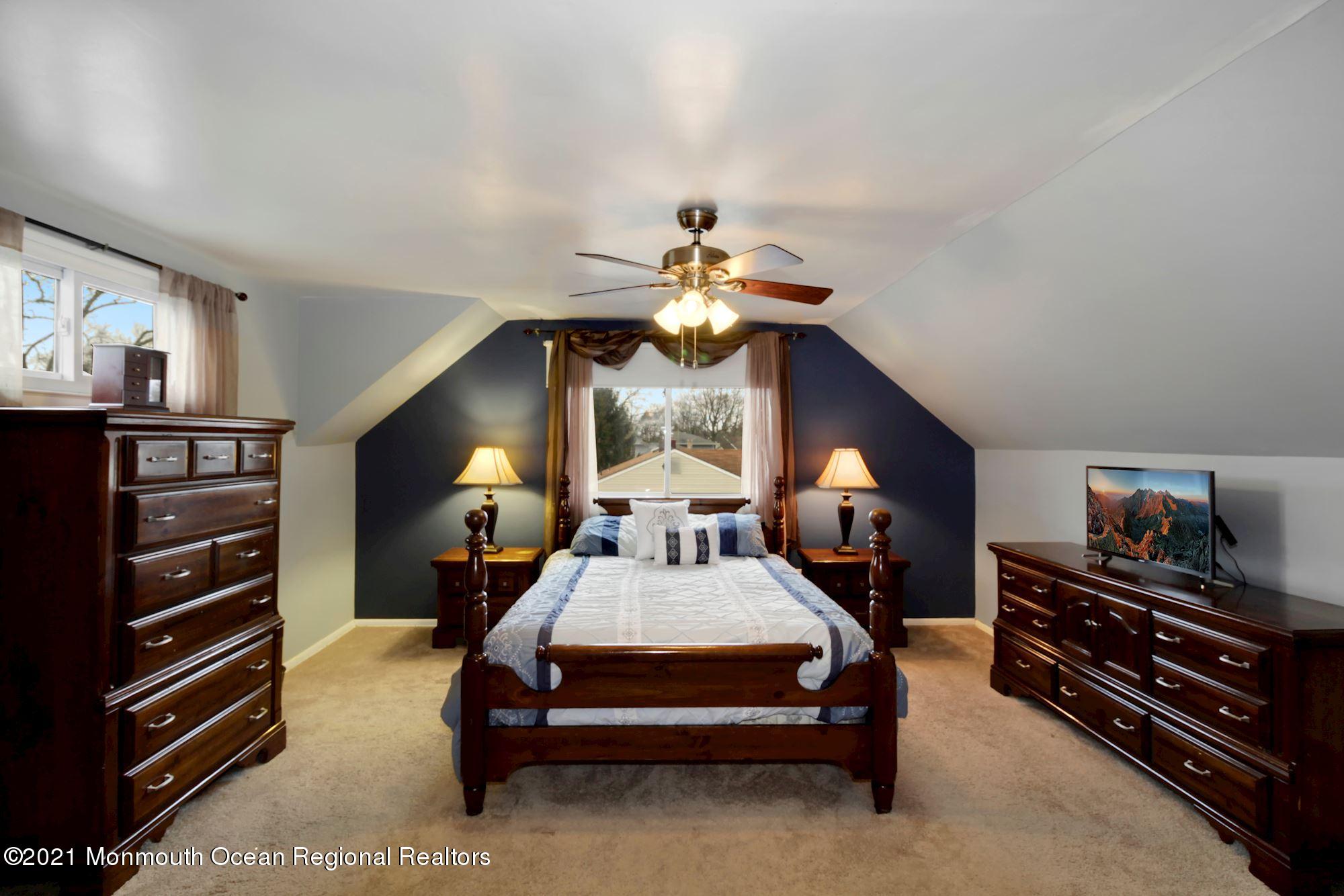 36 Lexington Road Howell, NJ 07731 - Photo 11 of 21 Large master