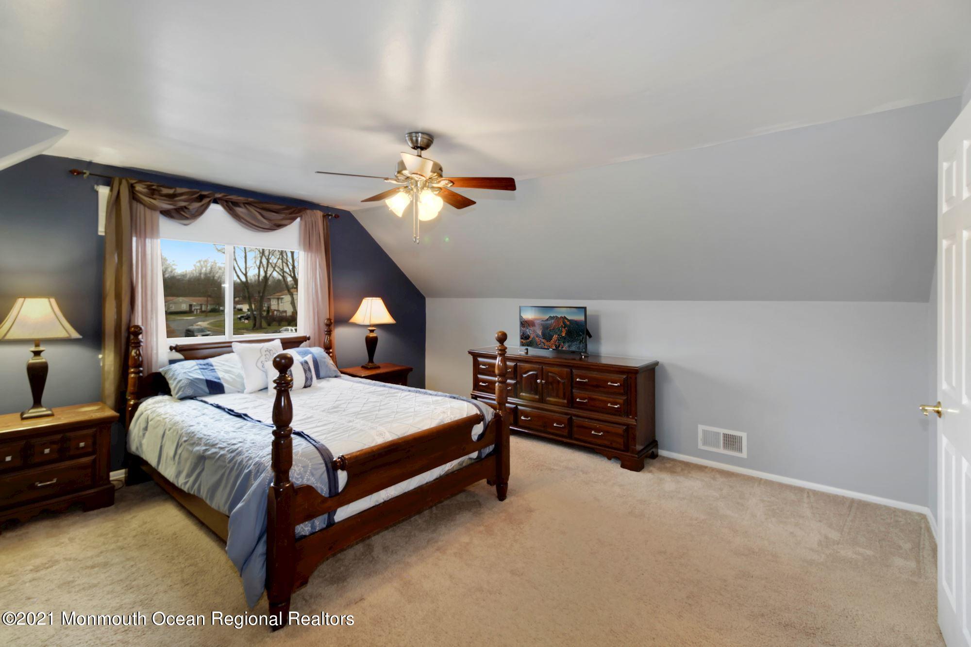 36 Lexington Road Howell, NJ 07731 - Photo 12 of 21 Master
