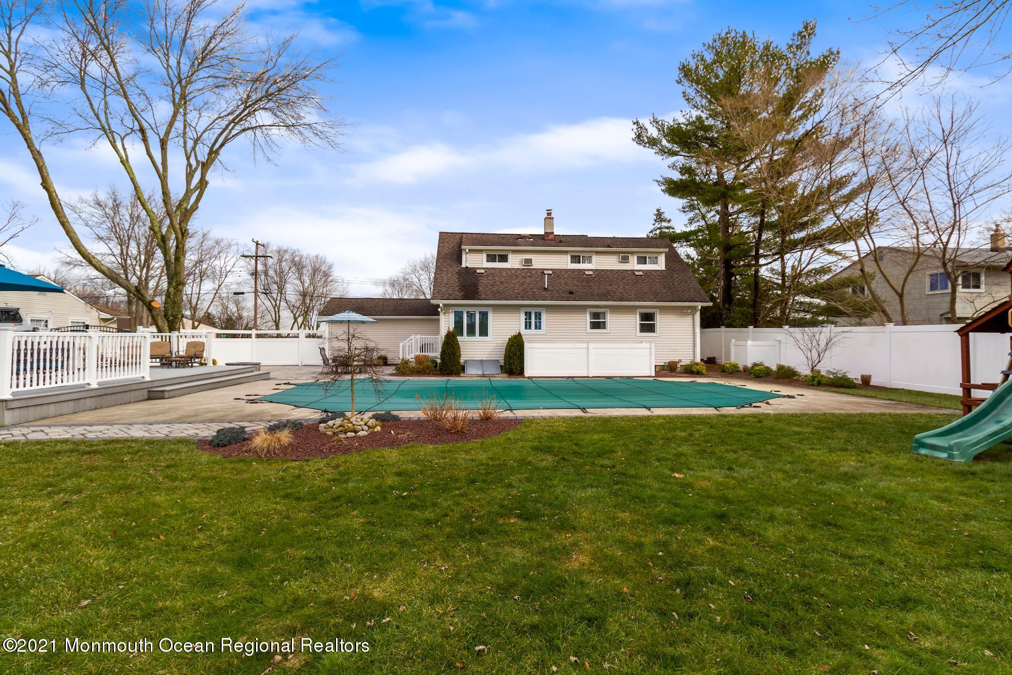 36 Lexington Road Howell, NJ 07731 - Photo 18 of 21 Huge property