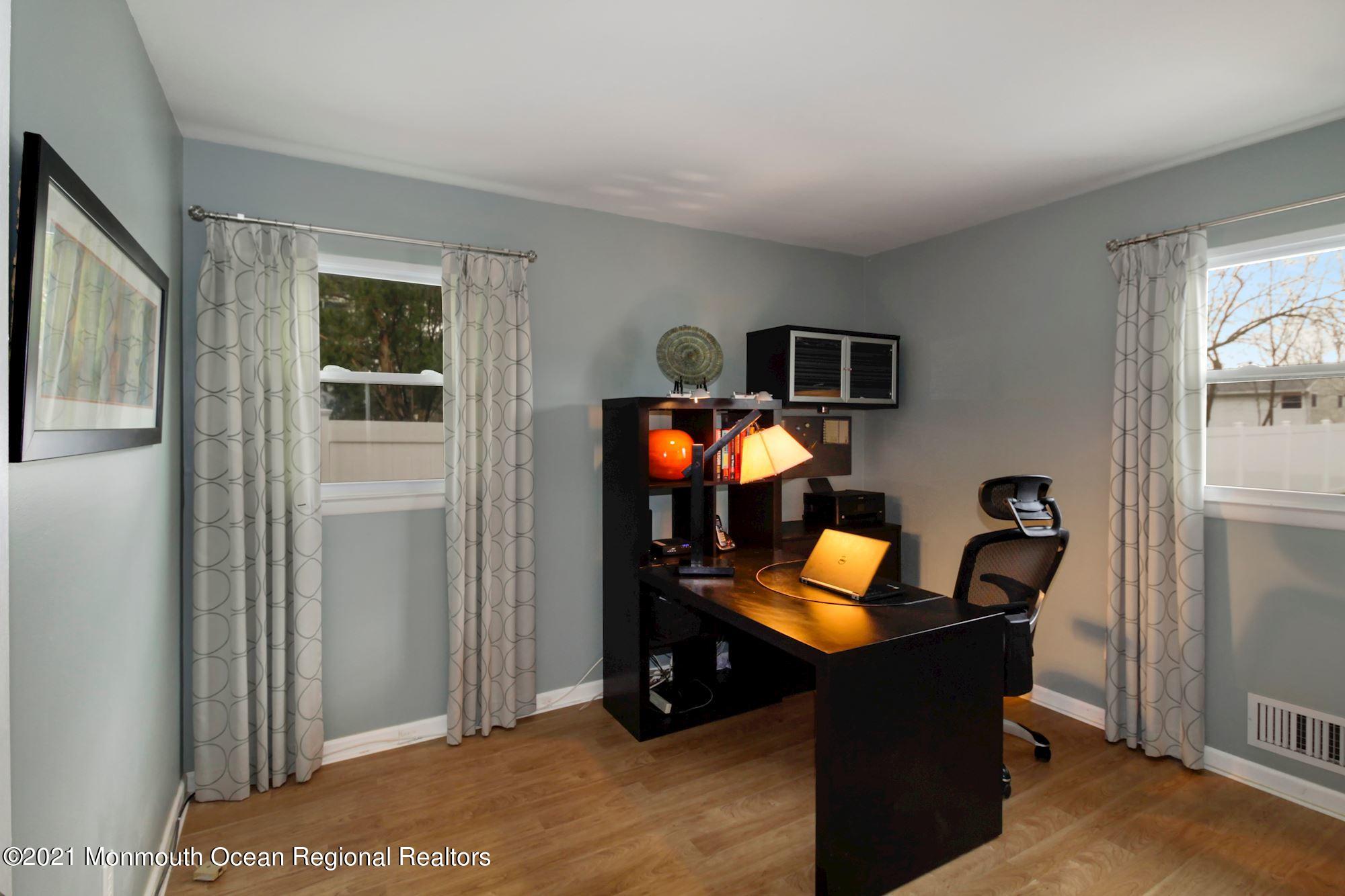 36 Lexington Road Howell, NJ 07731 - Photo 5 of 21 1st floor bedroom