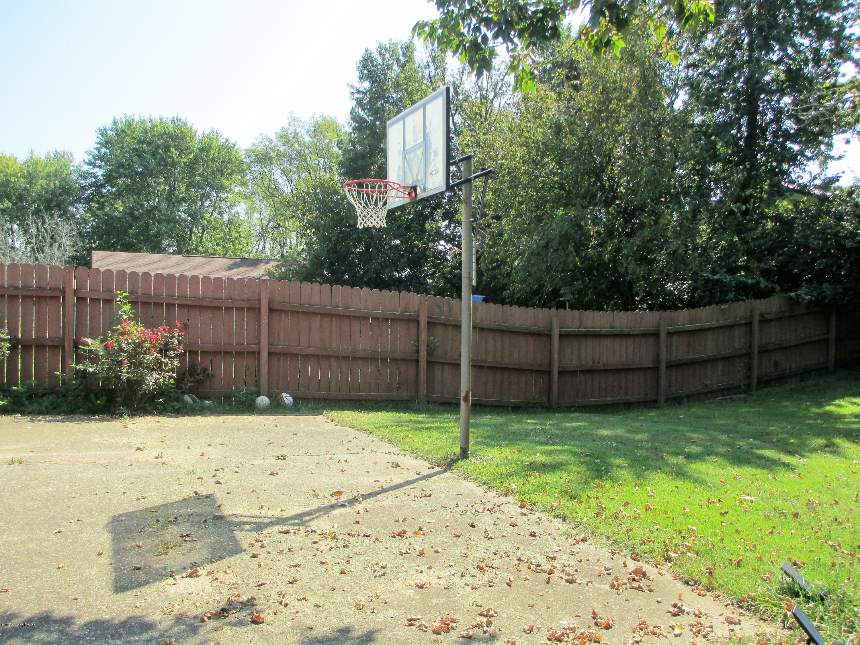 10104 St Rene Road Jeffersontown, KY 40299 - Photo 17 of 17 17