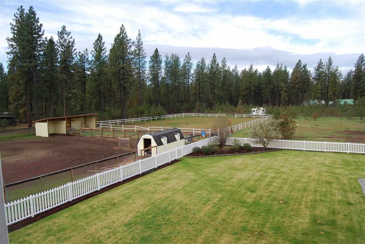 23111 North Elk Chattaroy Road Colbert, WA 99005 - Photo 17 of 20