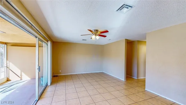 $1,650 | 625 Helyne Street, Las Vegas, NV 89107