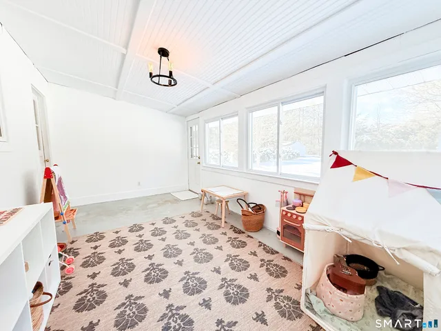 $399,900 | 71 Lowery Drive, Southington, CT 06489