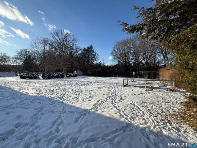 $399,900 | 71 Lowery Drive, Southington, CT 06489