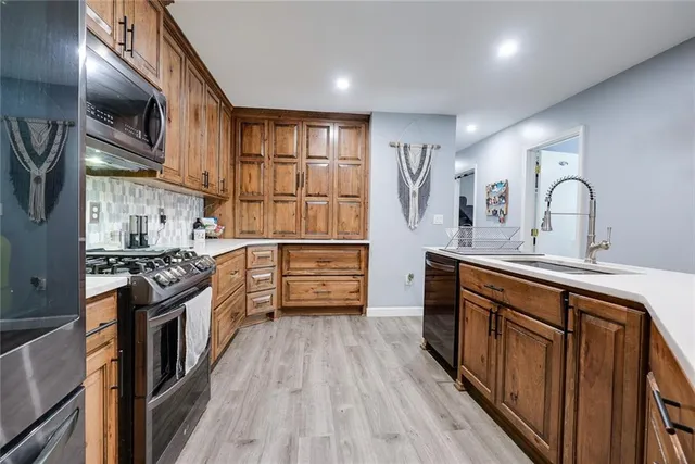 $475,000 | 38202 East Old Pink Hill Road, Oak Grove, MO 64075