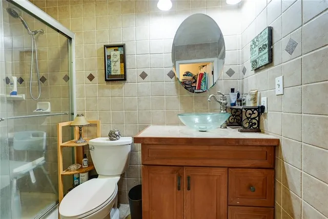 $475,000 | 38202 East Old Pink Hill Road, Oak Grove, MO 64075