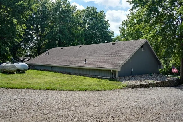 $475,000 | 38202 East Old Pink Hill Road, Oak Grove, MO 64075