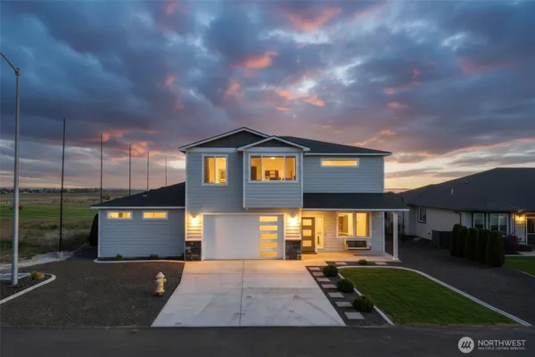 $820,000 | 8446 Desert Grns Loop Southeast, Othello, WA 99344