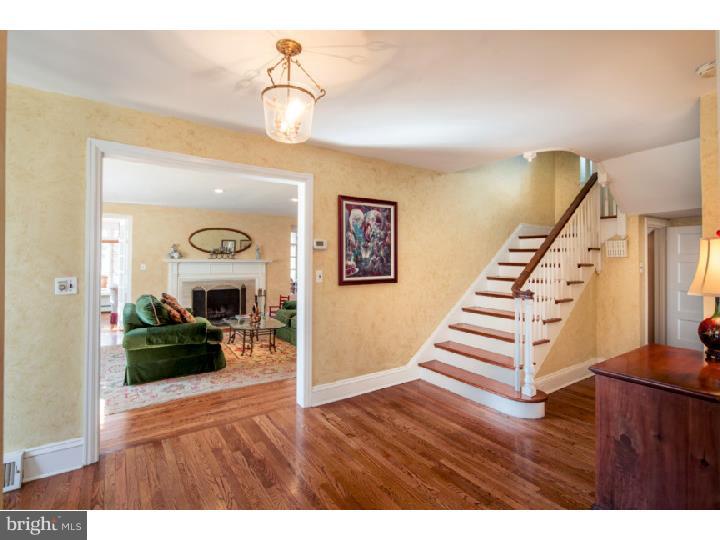 414 Penn Road Wynnewood, PA 19096 - Photo 2 of 22 Foyer