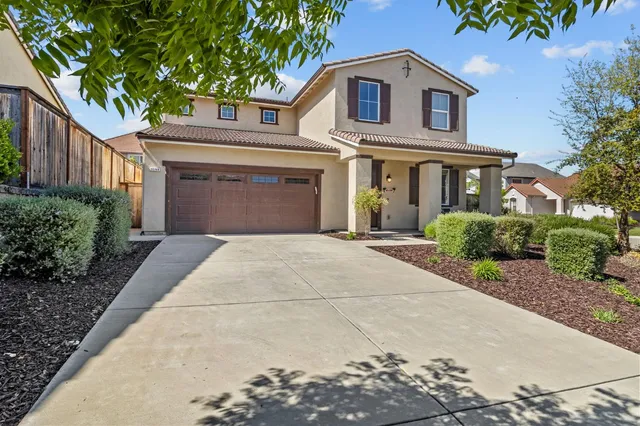 $470,000 | 20744 Fairway Drive, Patterson, CA 95363