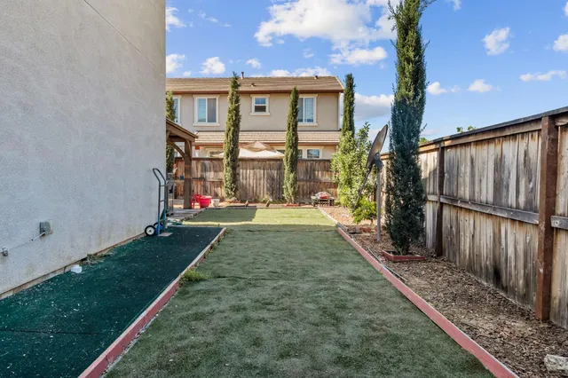 $470,000 | 20744 Fairway Drive, Patterson, CA 95363