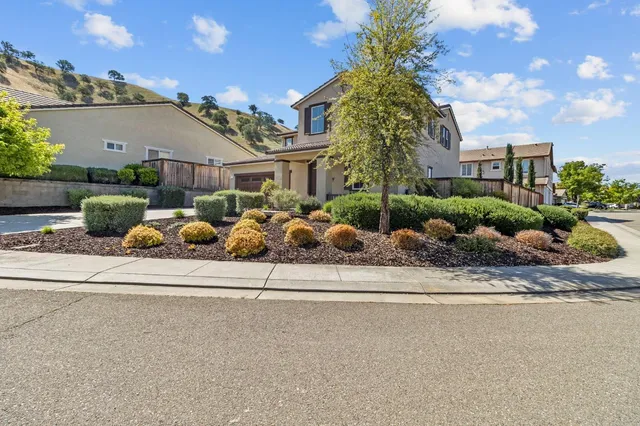 $470,000 | 20744 Fairway Drive, Patterson, CA 95363