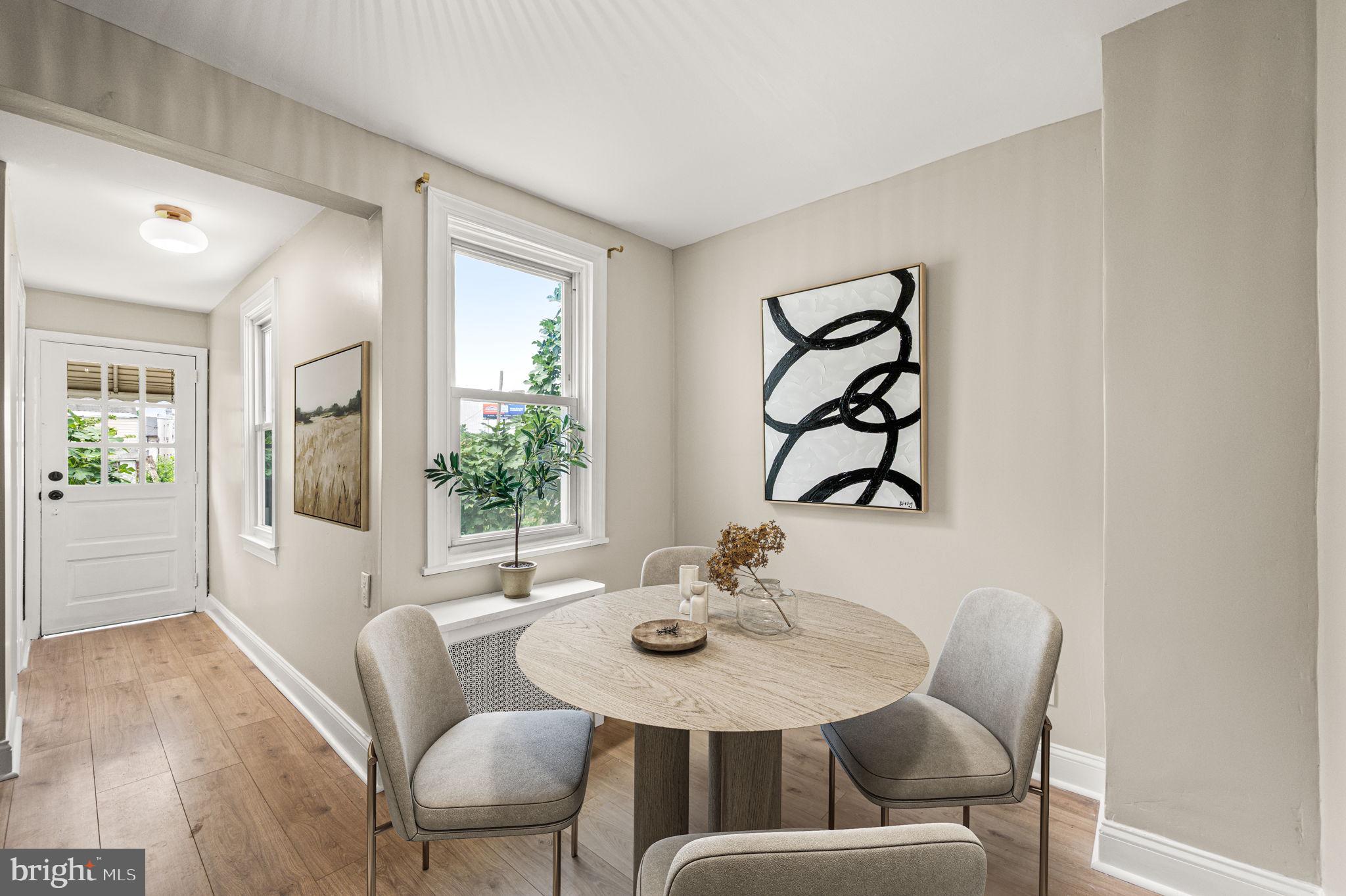 239 Fairview Road Crum Lynne, PA 19022 - Photo 10 of 27 Breakfast Nook - virtually staged