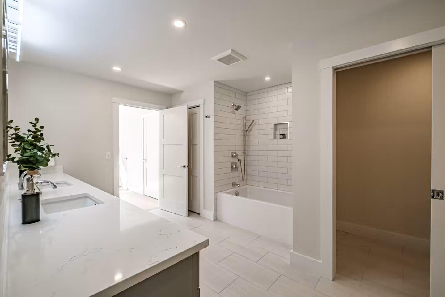 70 Maquoit Drive Freeport, ME 04032 - Photo 22 of 38 Bath 3