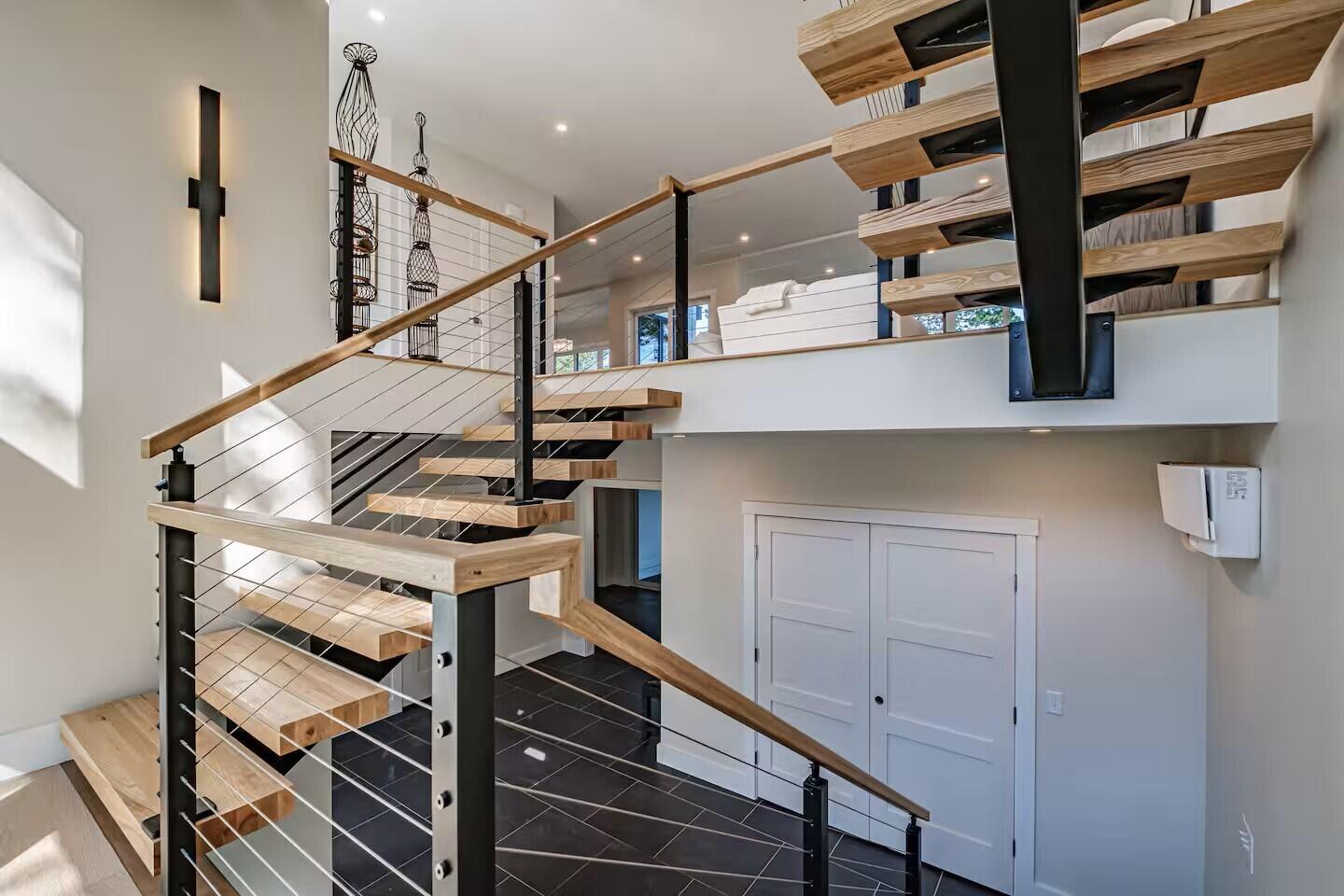 70 Maquoit Drive Freeport, ME 04032 - Photo 29 of 38 Stairs