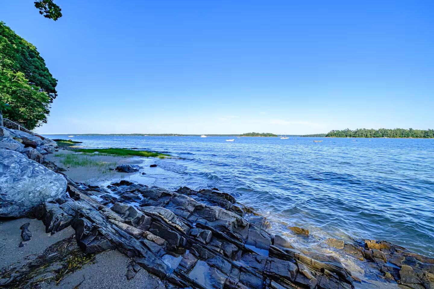 70 Maquoit Drive Freeport, ME 04032 - Photo 4 of 38 Beach 1