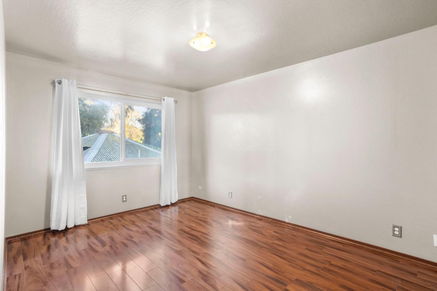 1124 Rex Road Hayward, CA 94541 - Photo 9 of 29