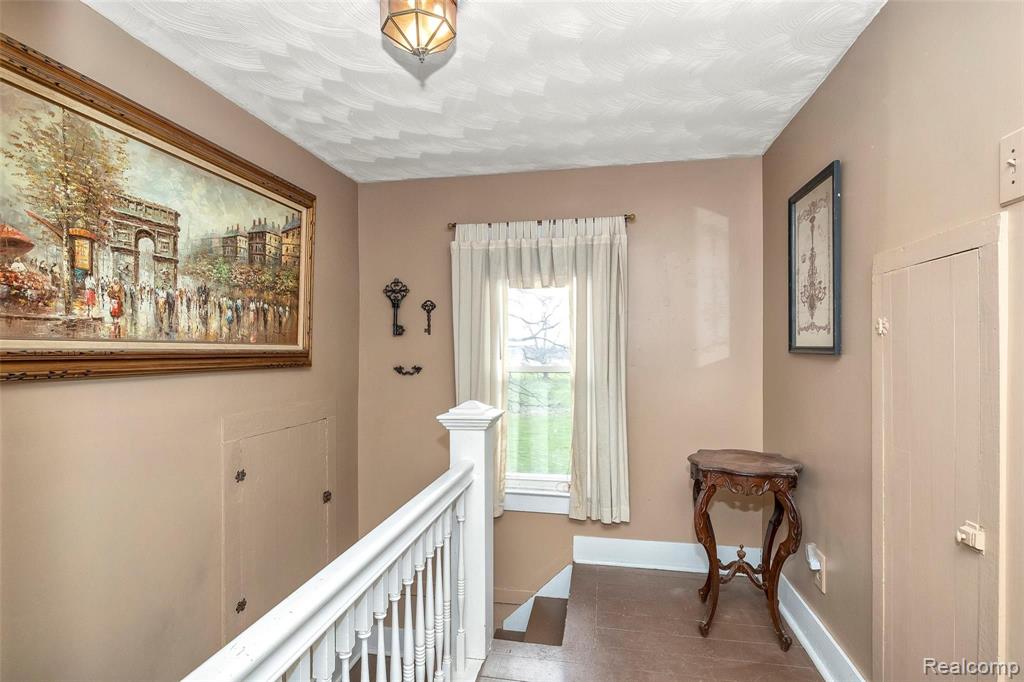 1320 Pingree Road Howell, MI 48843 - Photo 31 of 48