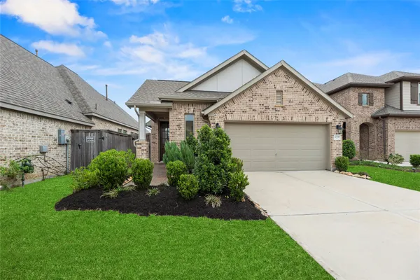 $2,400 | 10818 Cassiopeia Creek Circle, Richmond, TX 77406