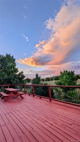 a view of a terrace with sitting area