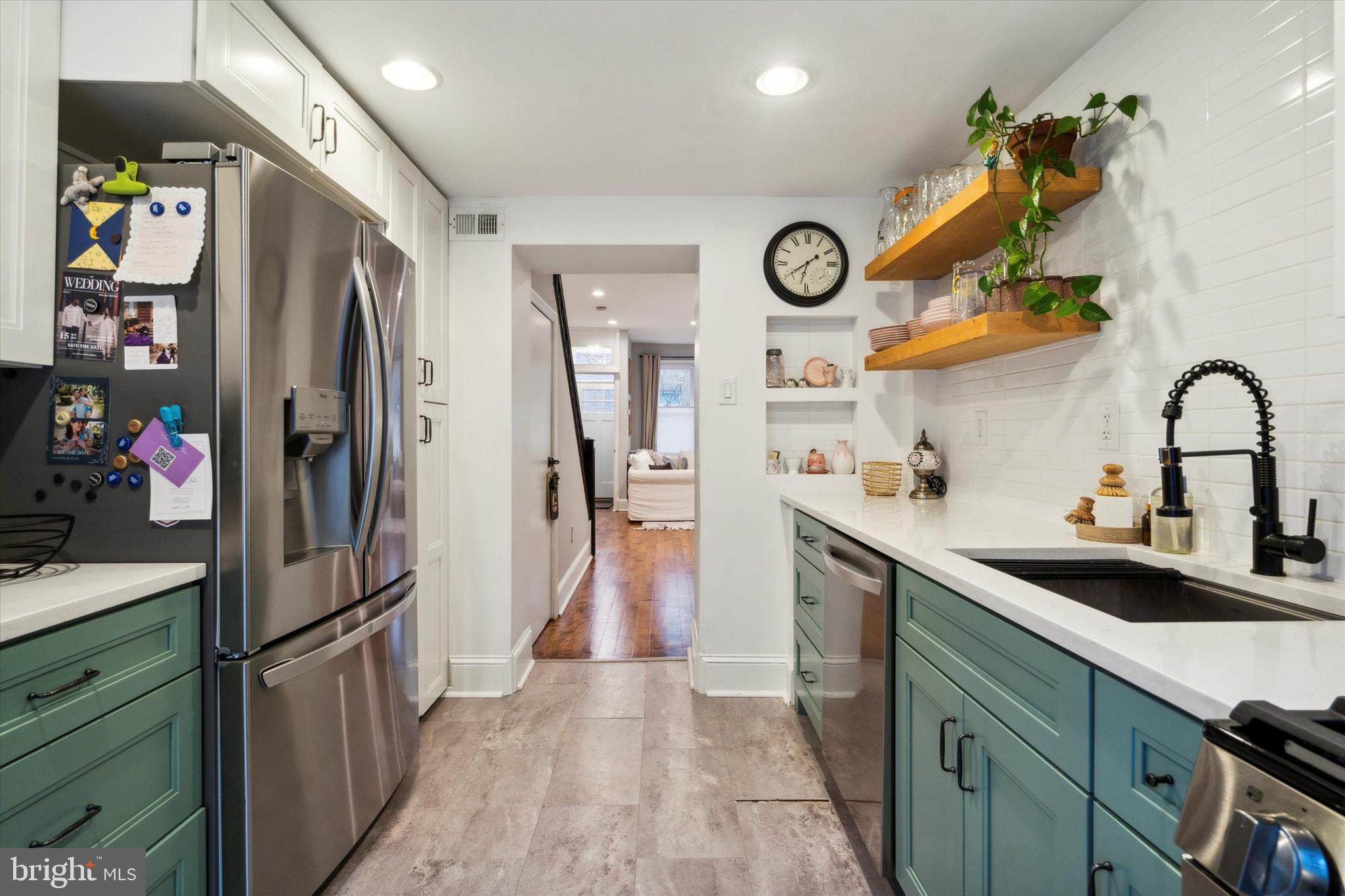 883 Perkiomen Street Philadelphia, PA 19130 - Photo 12 of 25