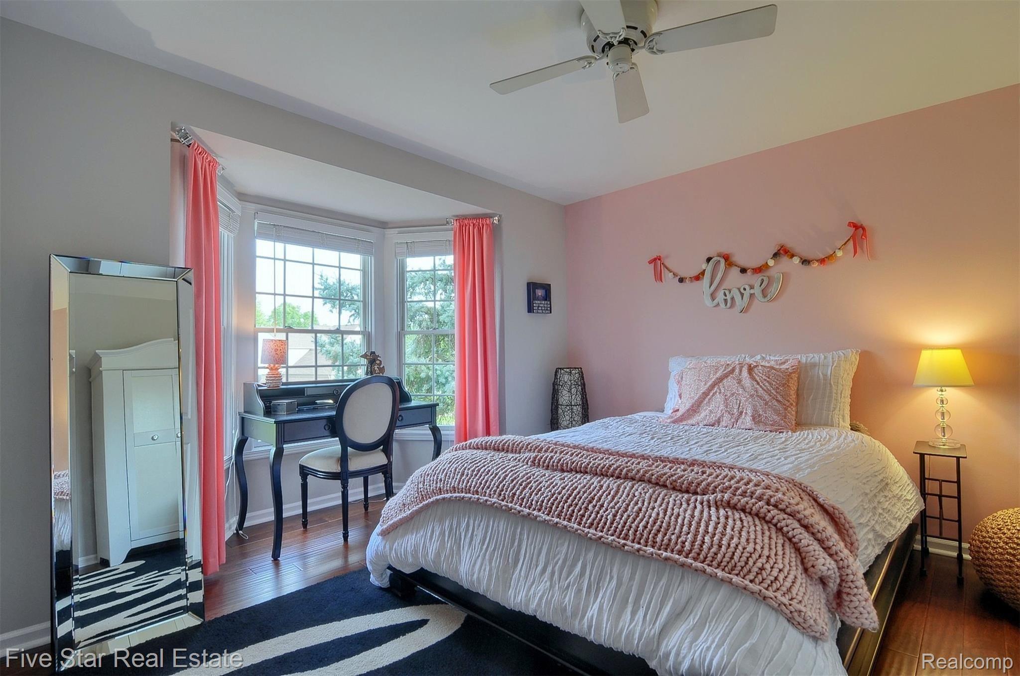720 Loggers Circle Rochester, MI 48307 - Photo 37 of 63 37-4th Bedroom.jpg