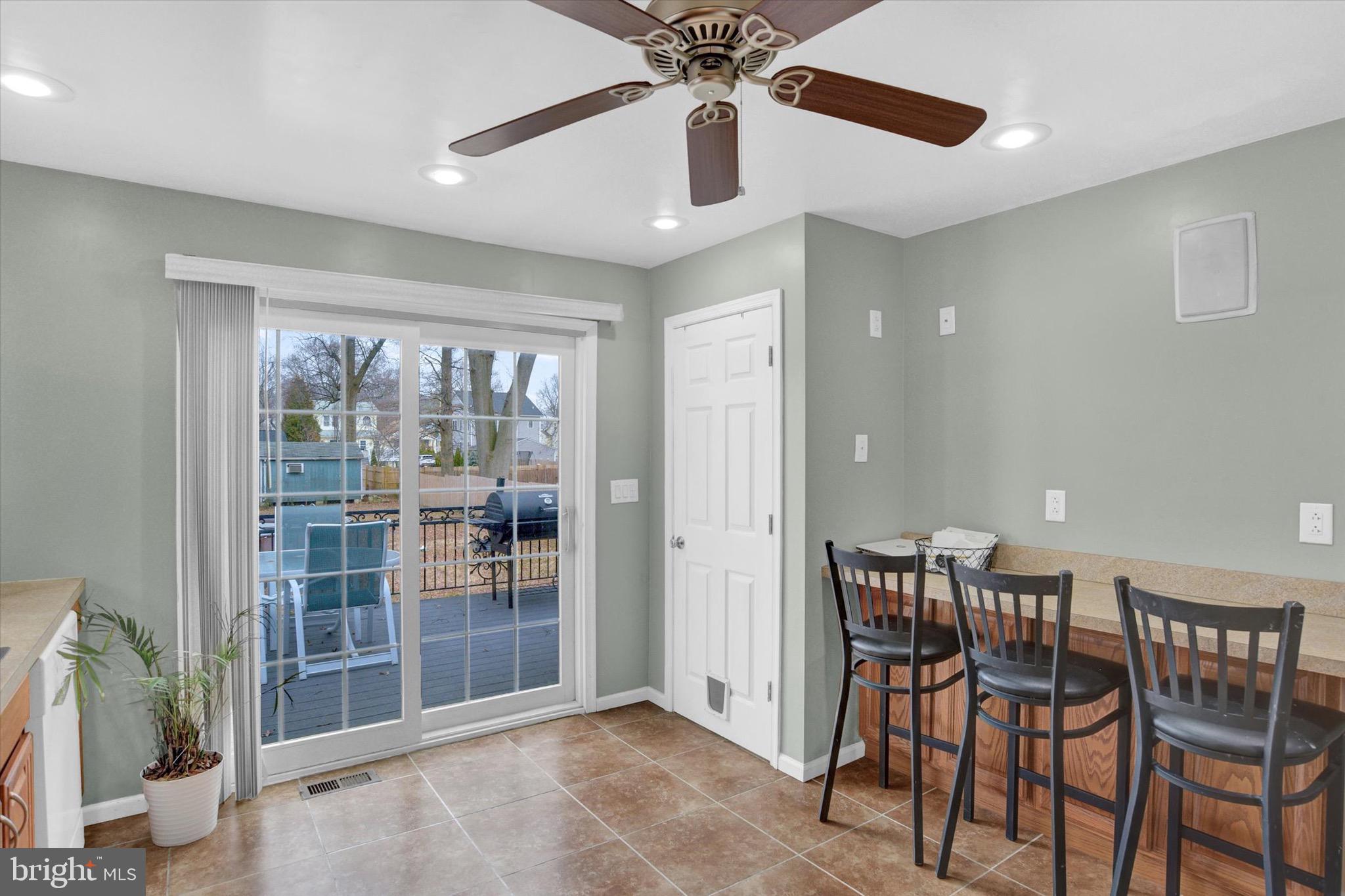 352 Poplar Road Essex, MD 21221 - Photo 8 of 26 Gallery Image 8