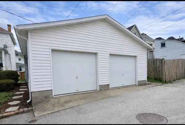 $139,900 | 318 Harrison Avenue, East Vandergrift, PA 15629