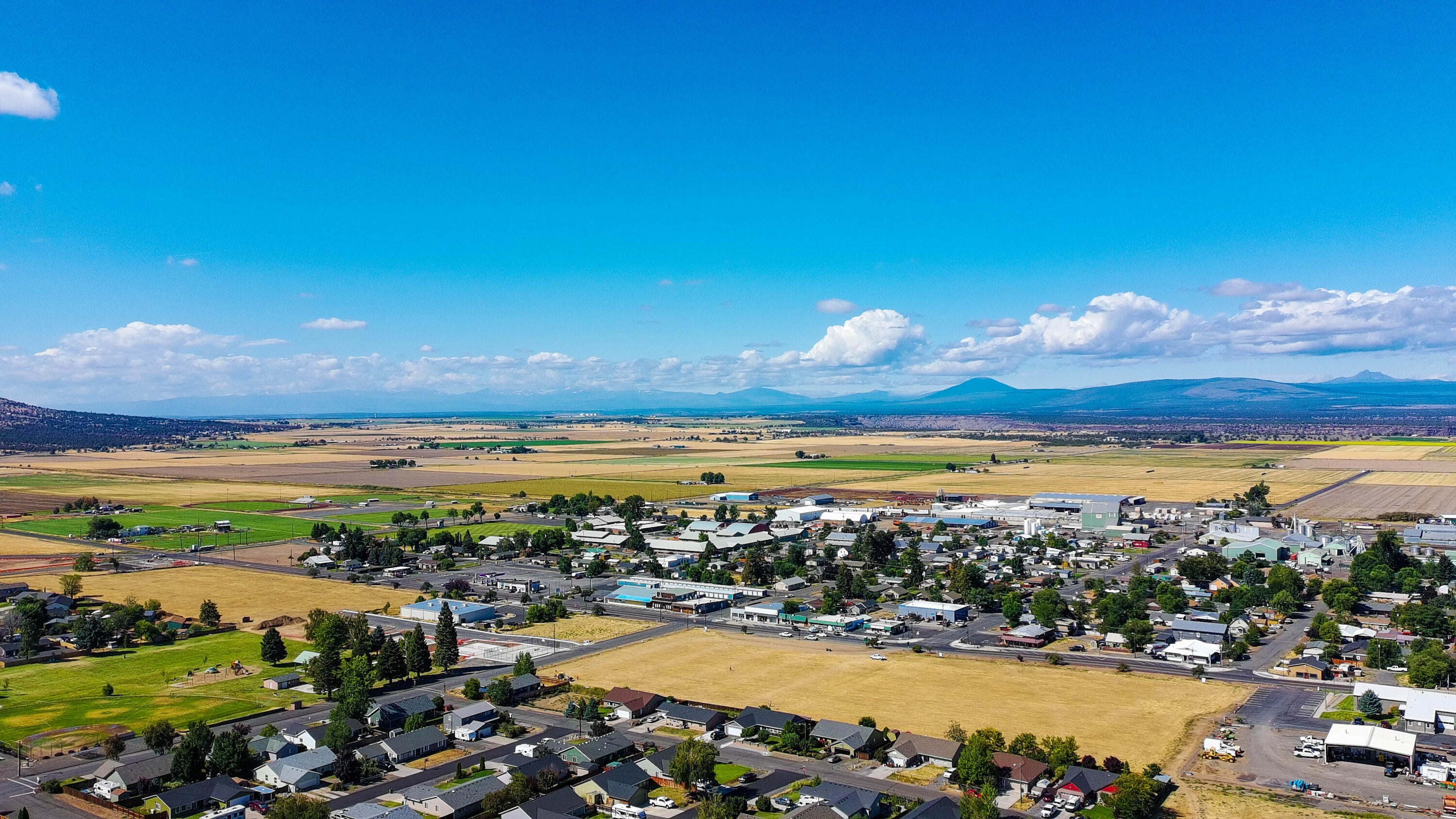 264 Center Ridge Drive Culver, OR 97734 - Photo 32 of 33 38